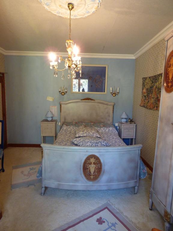 Beau Site Guimauve Et Vieilles Dentelles Bed & Breakfast Royeres Ngoại thất bức ảnh